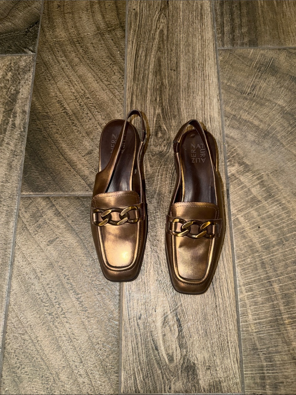 NWOT Naturalizer leather Metallic Bronze Chain-Link Slingback Loafers